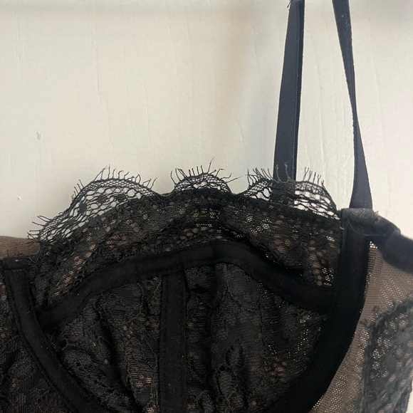 Urban Outfitters Out From Under Modern Love Corset - Picture 4 of 5